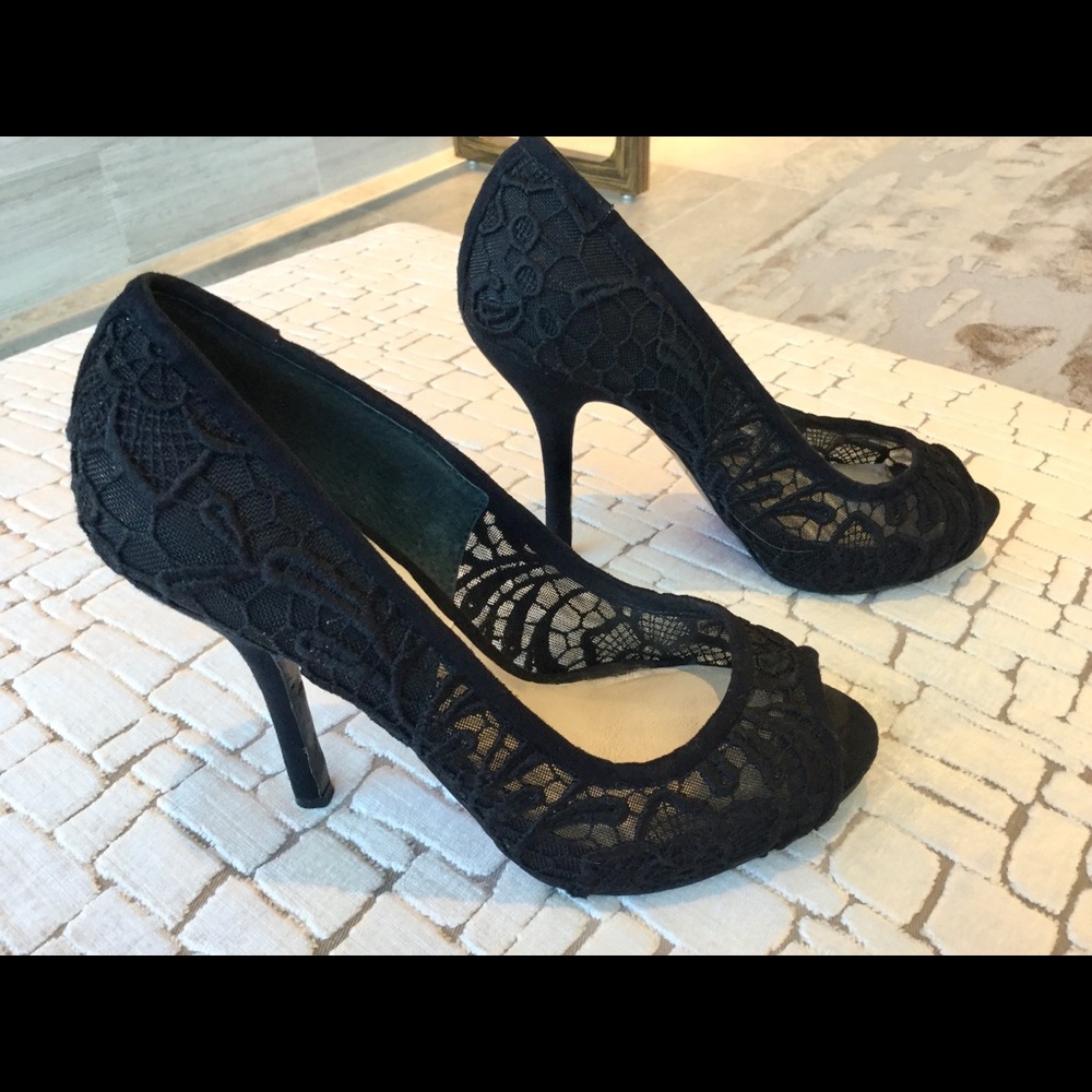Nine West Peep Toe Pump